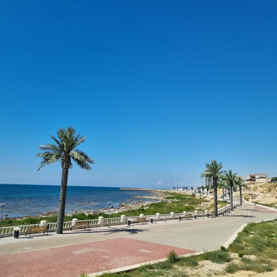 Flat near the sea Lägenhet Aktau  Exteriör bild